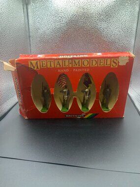 Vintage Metal Models Hand painted #7306 U.S. Army Color Party  selling as is